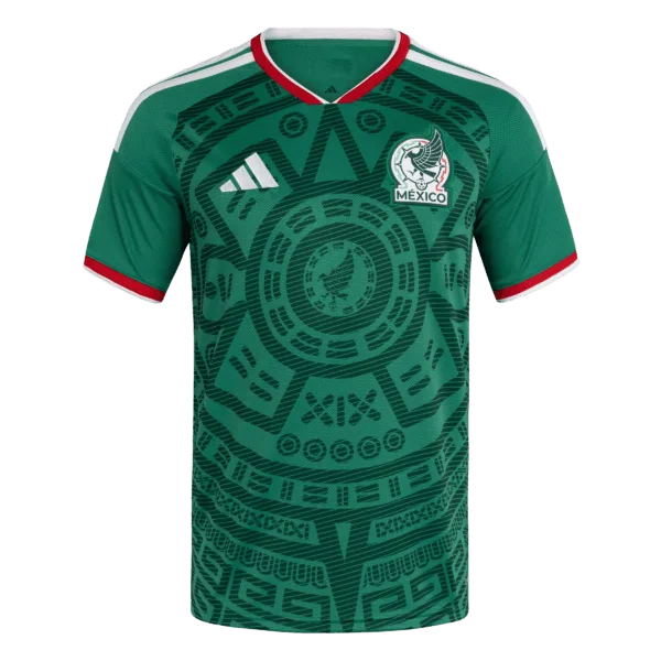 Nueva equipación de la Selección Mexicana para la Copa del Mundo 2026: diseño en verde con un imponente gráfico frontal inspirado en el calendario azteca.