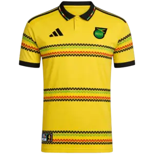 Camiseta de la selección de Jamaica para el Mundial 2026 - Equipación local amarilla con patrones vibrantes y cuello polo.