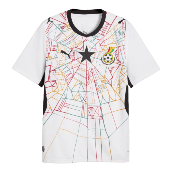 Equipación de Ghana para el torneo 2026 con diseño artístico de telaraña multicolor y detalles tradicionales.
