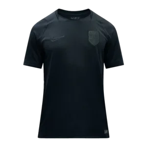 Camiseta visitante de Noruega Mundial 2026 - Diseño "blackout" totalmente negro con detalles tonales.